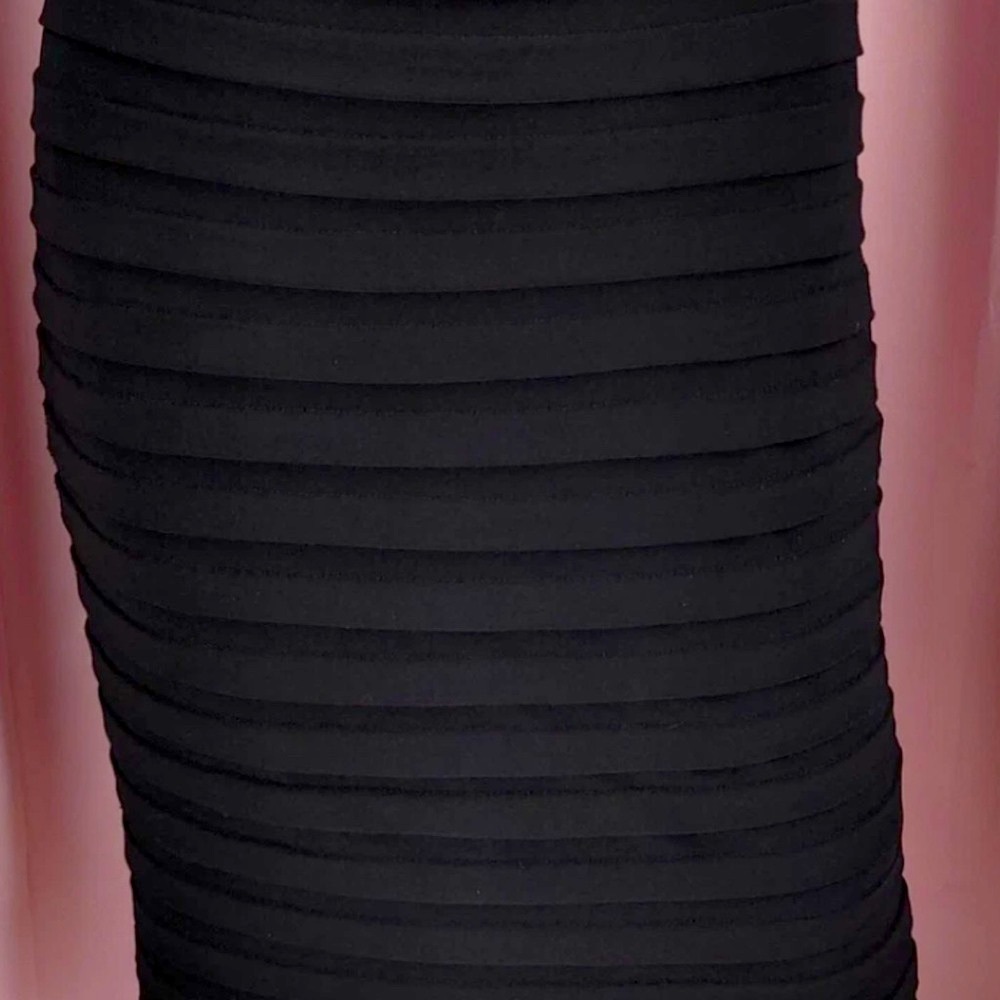 Adrianna Papell Black Textured Pencil Skirt - Picture 2 of 4